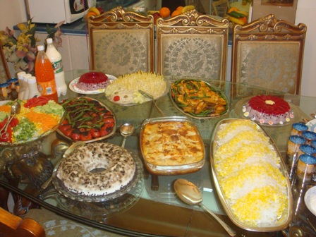 مدل تزیین میز تولد
