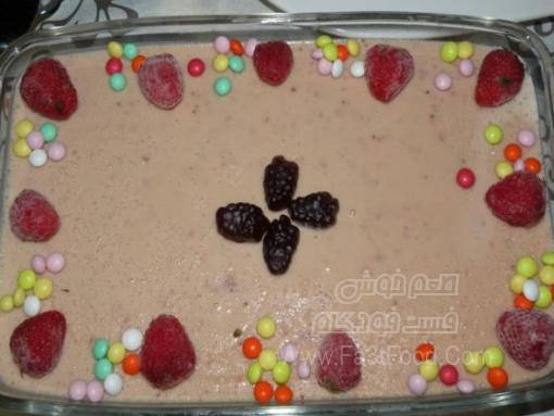 فروماژ توت فرنگی