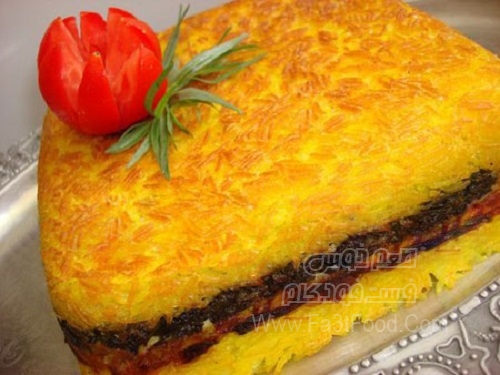 ته چین آلو اسفناج و مرغ
