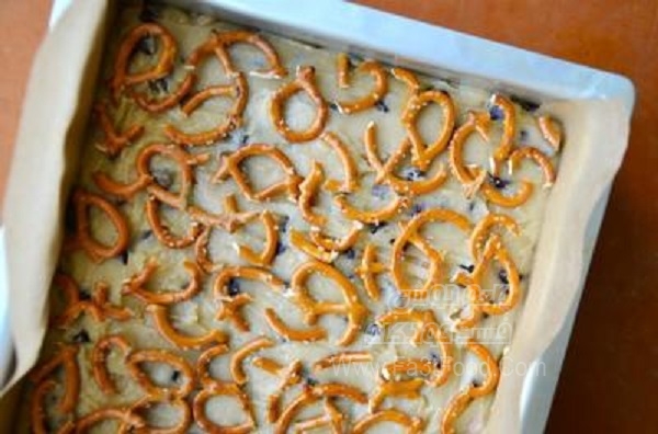 شیرینی تخته ای چوب شور و شکلات
