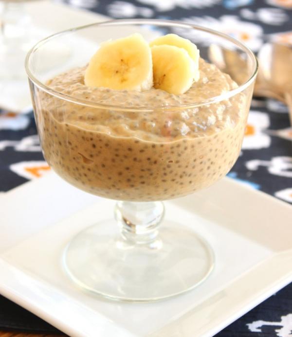 پودینگ موز و تخم شربتی گوارا