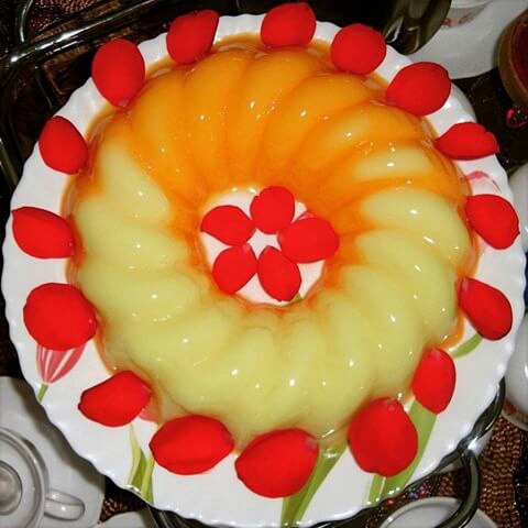 ژله شیر موزی
