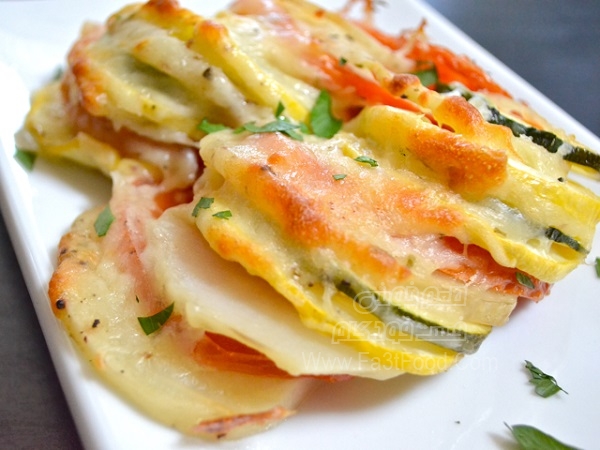 گراتن گوجه فرنگی و کدو