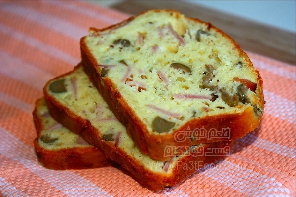 نان ژامبون و زیتون خوشمزه